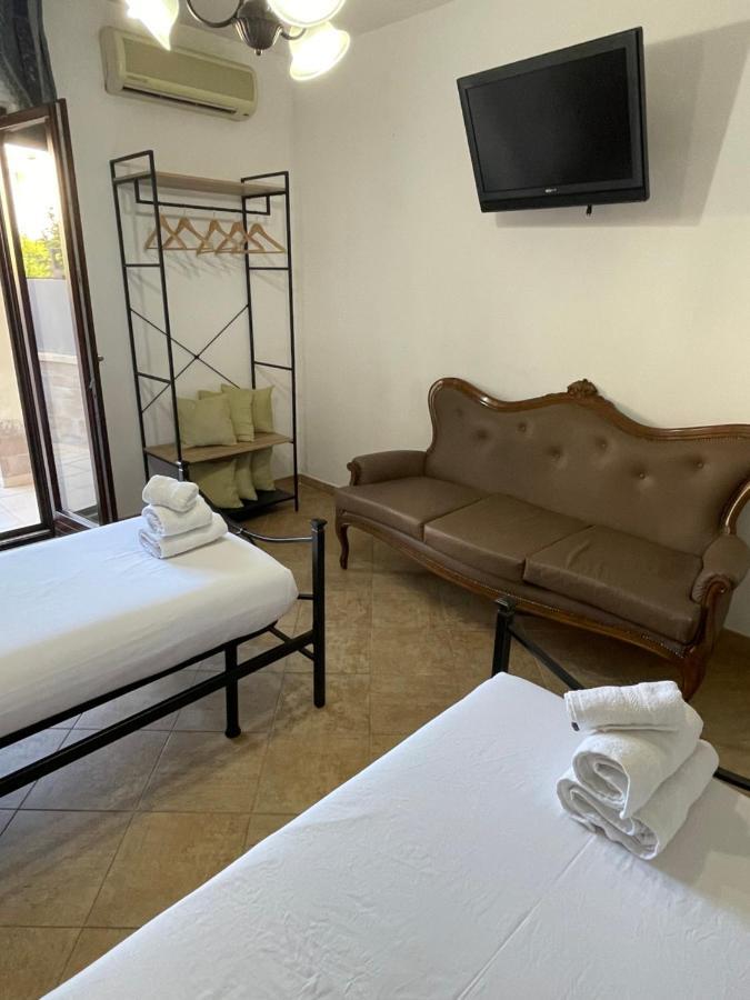 Ancora Del Salento Villa Lecce Exterior photo